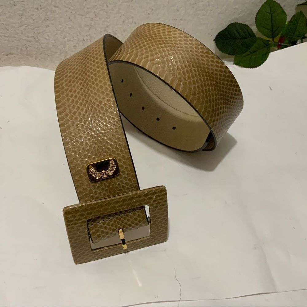 NWOT Antonio Melani genuine Leather Belt medium wide brown snake print